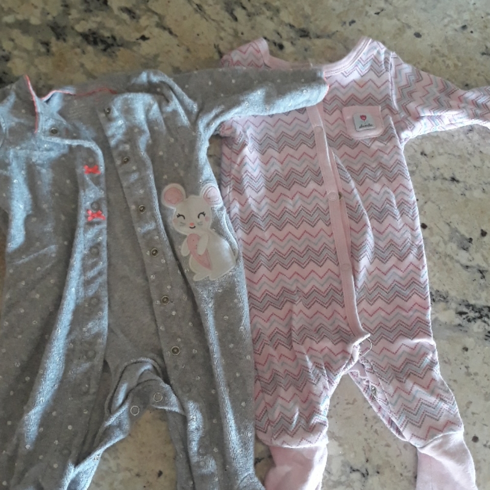2 pajamas